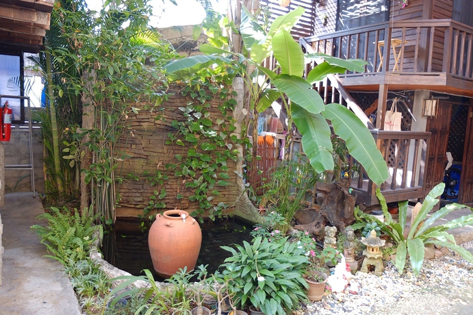 Imagen de los exteriores del Hotel Saithong Guesthouse, Chiang Mai. Foto 10