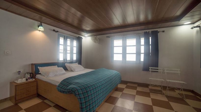 Imagen de la habitación del Hotel Saiva Hill Resort. Foto 11