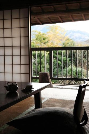 Imagen general del Hotel Sakahijiri・gyokushoen. Foto 4