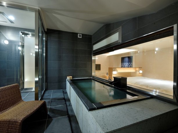 Imagen de la habitación del Hotel Sake Tamakiya. Foto 17