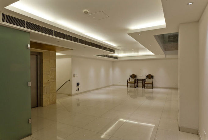 Imagen del bar/restaurante del Hotel Saket 27. Foto 4