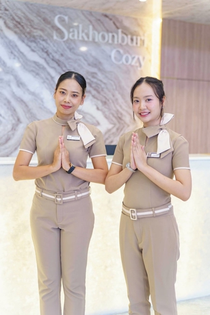 Imagen de los interiores del Hotel Sakhonburi Cozy. Foto 11