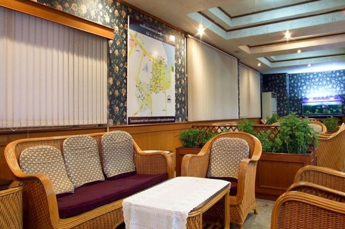 Imagen de los interiores del Hotel Sakol Grand Palace. Foto 19