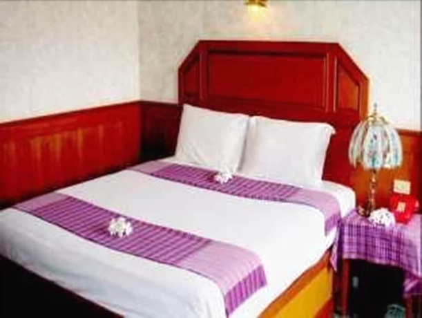 Imagen de la habitación del Hotel Sakol Grand Palace. Foto 9