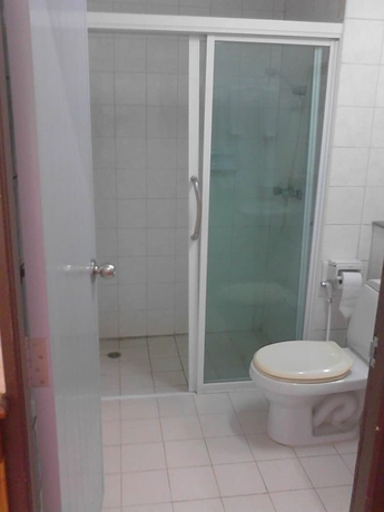 Imagen de la habitación del Hotel Sakol Grand Palace. Foto 15