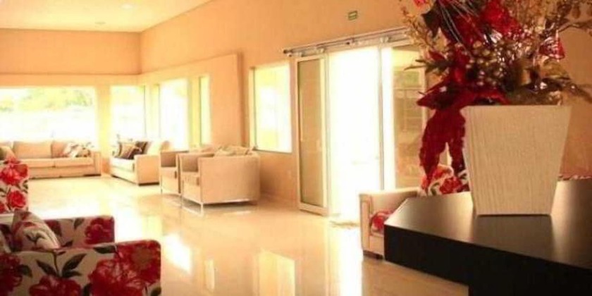 Imagen de los interiores del Hotel Sakr - Sao Jose Do Rio Preto. Foto 16