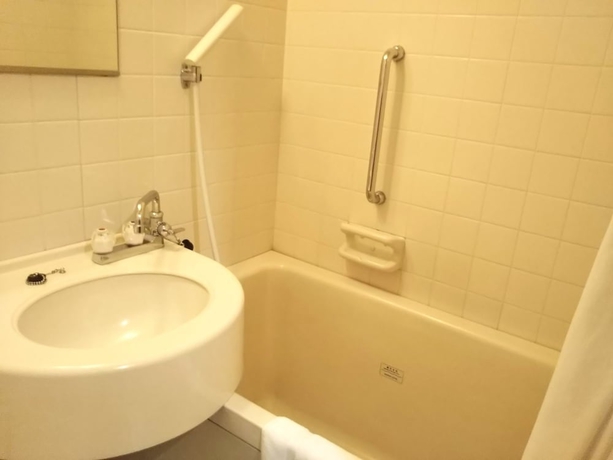 Imagen de la habitación del Hotel Saku Grand. Foto 4