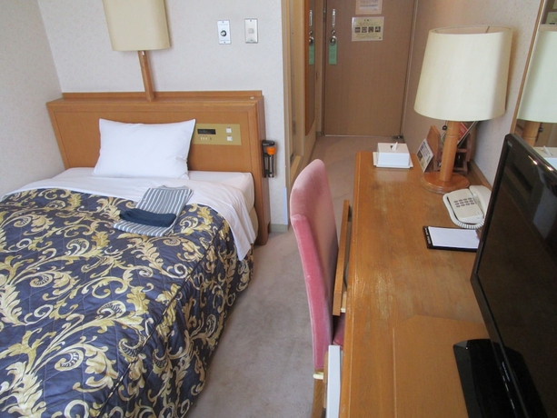 Imagen de la habitación del Hotel Saku Grand. Foto 13