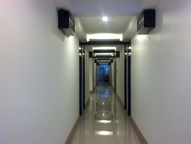 Imagen de los interiores del Hotel Sakulchai Place. Foto 10