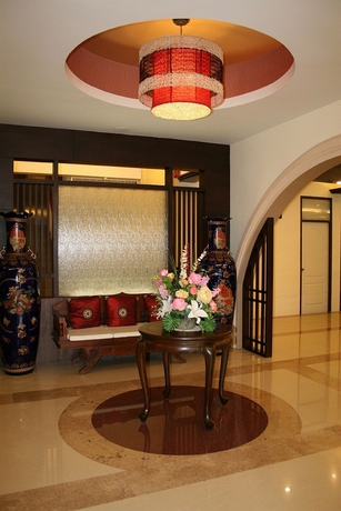Imagen de los interiores del Hotel Sakulchai Place. Foto 14