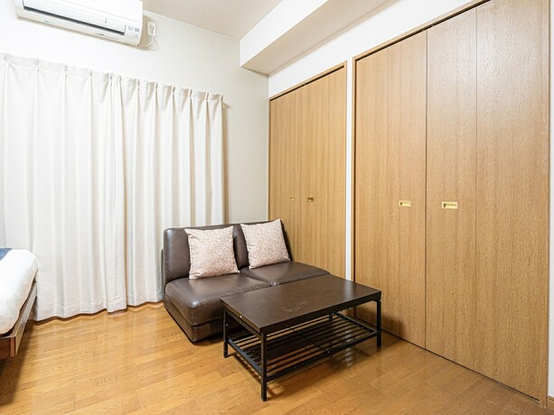 Imagen de la habitación del Hotel Sakura Sands Hotel. Foto 2