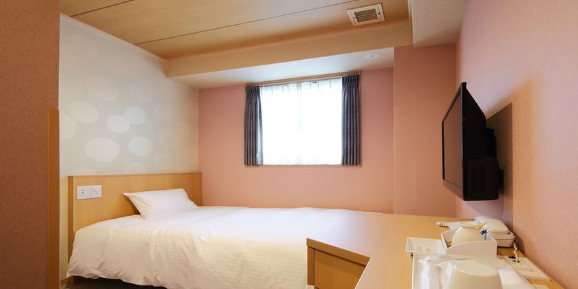 Imagen de la habitación del Hotel Sakura Sky Kashiwa. Foto 8