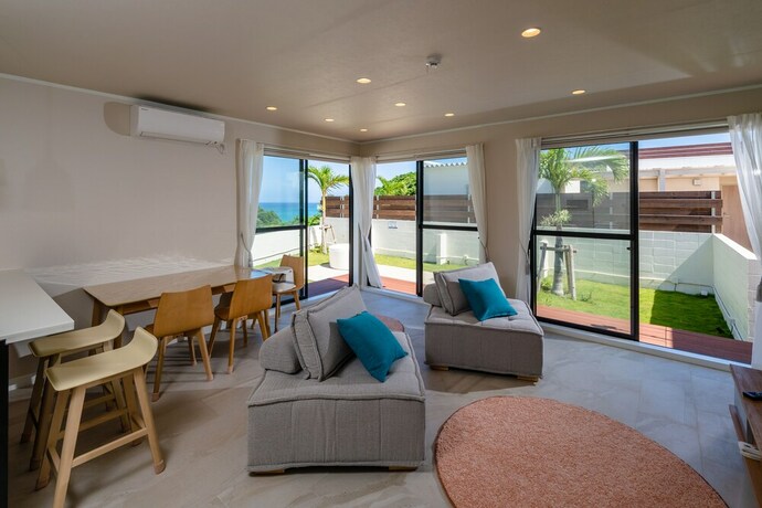 Imagen de la habitación del Hotel Sakura Terrace Nakijin. Foto 12