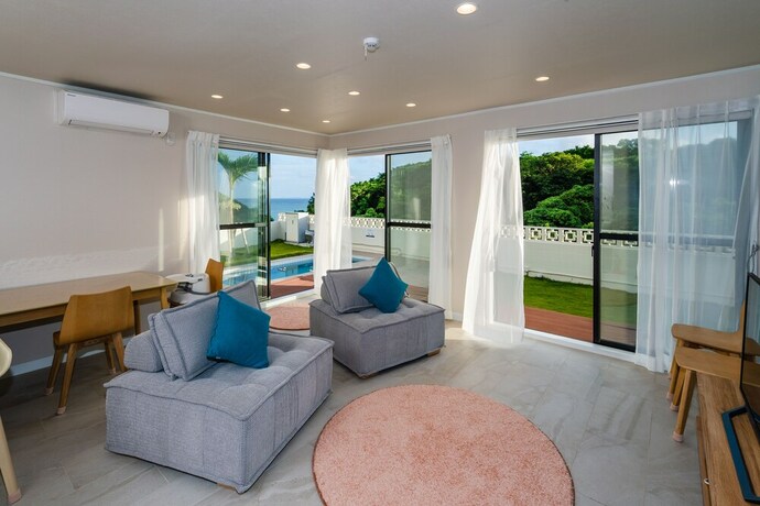 Imagen de la habitación del Hotel Sakura Terrace Nakijin. Foto 15