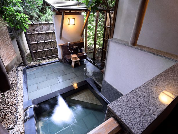 Imagen de la piscina del Hotel Sakuragaokasaryo. Foto 8