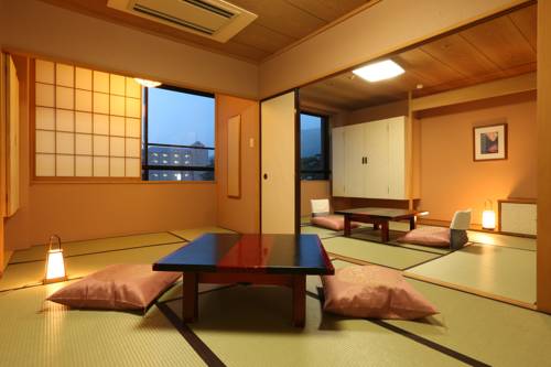 Imagen de la habitación del Hotel Sakurai. Foto 2