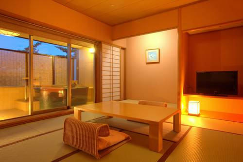 Imagen de la habitación del Hotel Sakurai. Foto 5