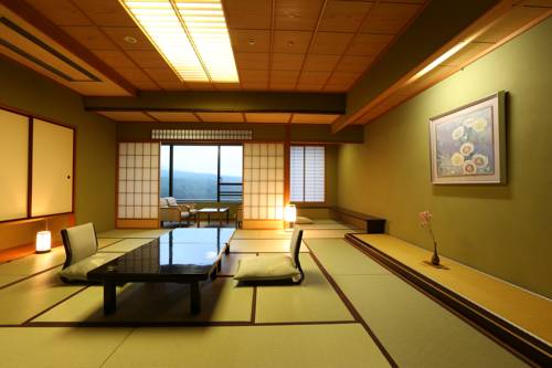 Imagen de la habitación del Hotel Sakurai. Foto 6