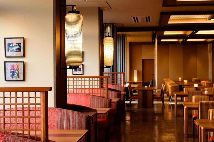 Imagen del bar/restaurante del Hotel Sakuranoshou Kotohira Grand Hotel. Foto 13