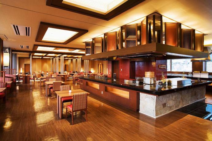 Imagen del bar/restaurante del Hotel Sakuranoshou Kotohira Grand Hotel. Foto 14