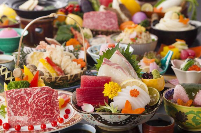 Imagen del bar/restaurante del Hotel Sakuranoshou Kotohira Grand Hotel. Foto 17