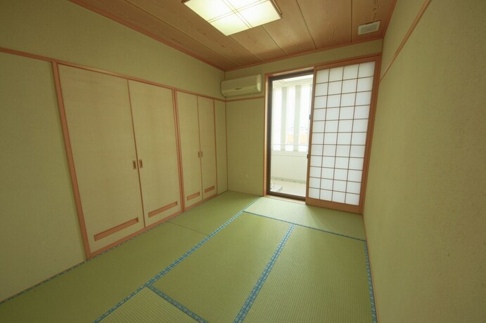 Imagen de la habitación del Hotel Sakuraya Convention City. Foto 17