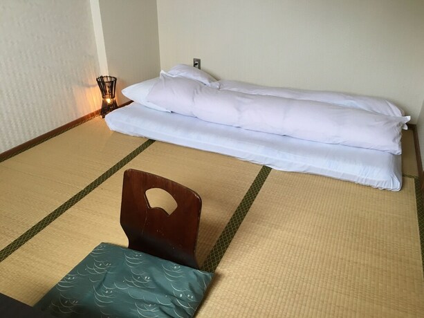Imagen de la habitación del Hotel Sakuraya. Foto 17