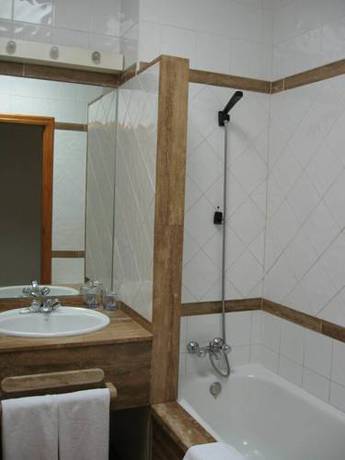 Imagen de la habitación del Hotel Sal Marina. Foto 3