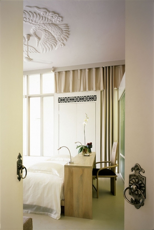 Imagen de la habitación del Hotel Sala Phuket Mai Khao Beach Resort. Foto 6