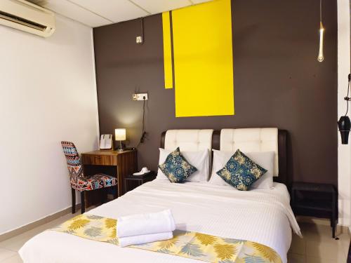 Imagen de la habitación del Hotel Salaam Suites. Foto 16