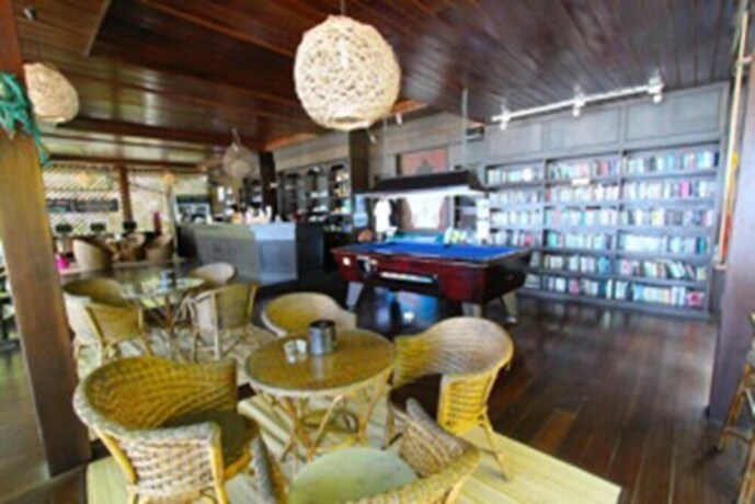 Imagen de los interiores del Hotel Salad Hut Resort. Foto 7