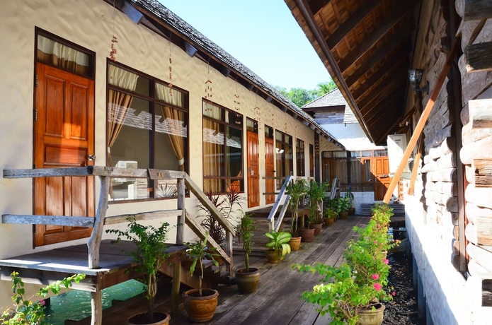 Imagen de la habitación del Hotel Salakphet Resort. Foto 3