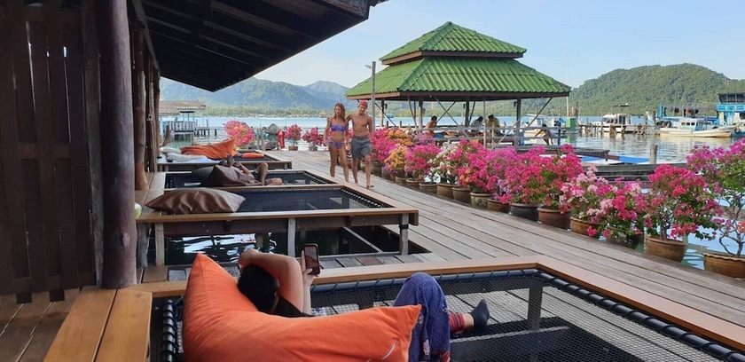 Imagen de la habitación del Hotel Salakphet Resort. Foto 6