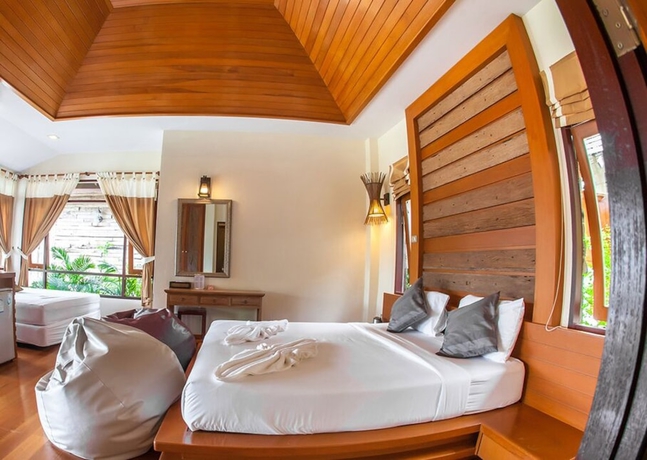 Imagen de la habitación del Hotel Salakphet Resort. Foto 12