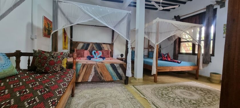 Imagen de la habitación del Hotel Salama and Mbuyuni Bungalows. Foto 18