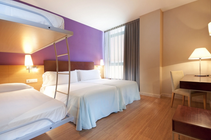 Imagen de la habitación del Hotel Salamanca Montalvo. Foto 14