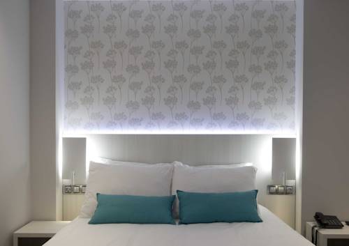 Imagen de la habitación del Hotel Salamanca Suite Studios. Foto 10