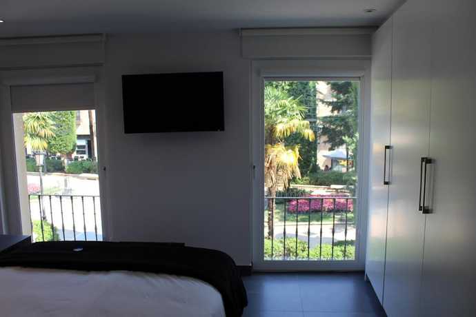 Imagen de la habitación del Hotel Salamanca Suites Libertad. Foto 3