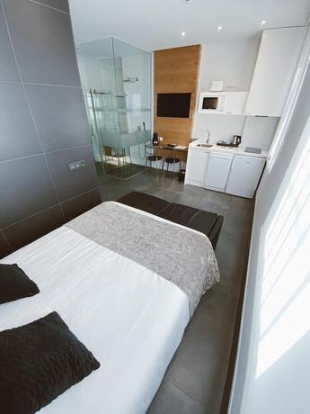 Imagen de la habitación del Hotel Salamanca Suites Libertad. Foto 18