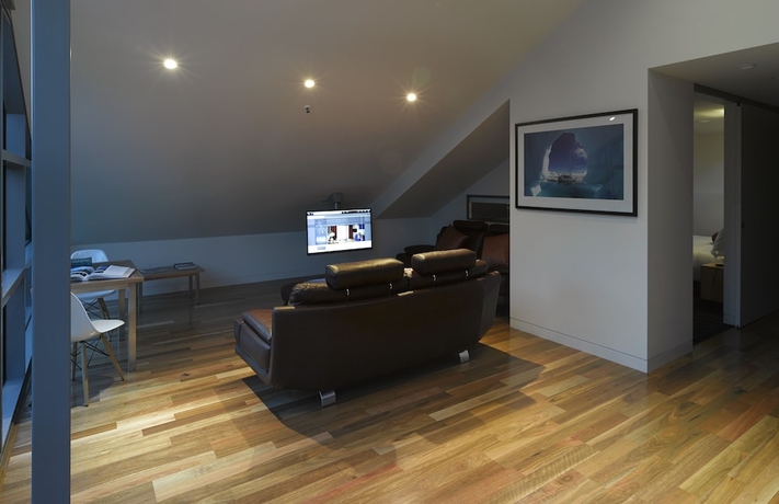 Imagen de la habitación del Hotel Salamanca Wharf. Foto 13