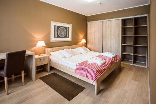 Imagen de la habitación del Hotel Salamandra. Foto 8