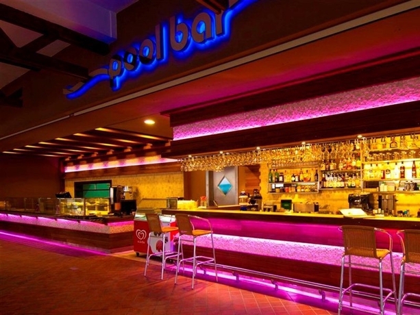 Imagen general del Hotel Salamis Bay Conti. Foto 10