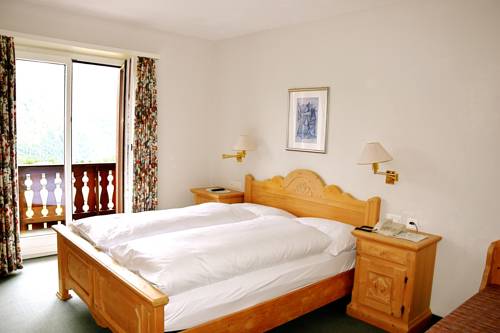 Imagen de la habitación del Hotel Salastrains. Foto 6