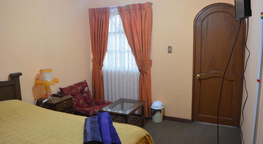 Imagen de la habitación del Hotel Salcay. Foto 5