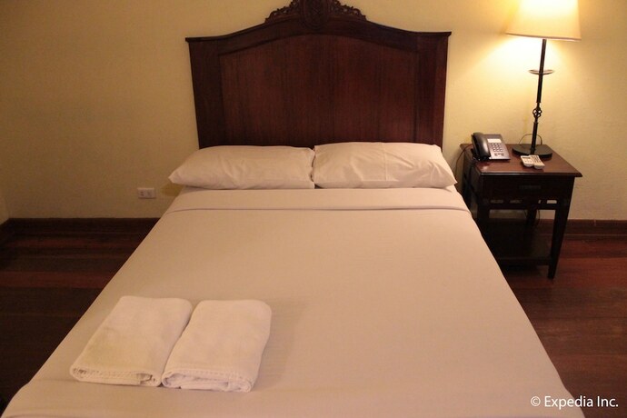 Imagen de la habitación del Hotel Salcedo De Vigan. Foto 21