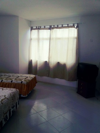 Imagen de la habitación del Hotel Salduba. Foto 10