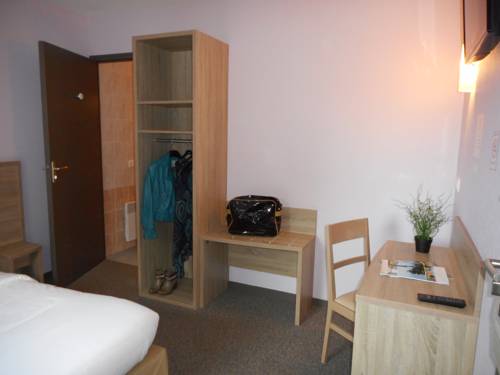 Imagen de la habitación del Hotel Salea. Foto 4