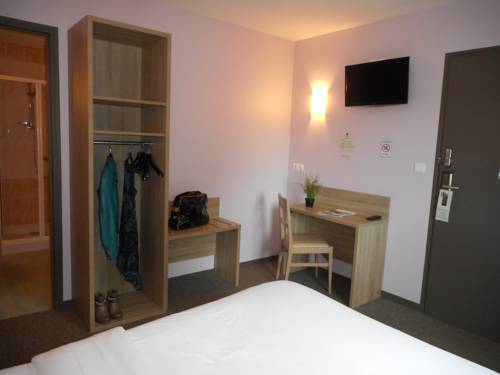 Imagen de la habitación del Hotel Salea. Foto 5