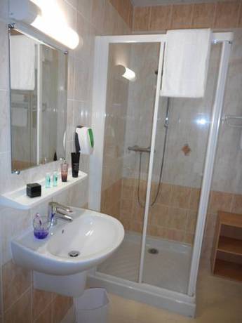 Imagen de la habitación del Hotel Salea. Foto 13