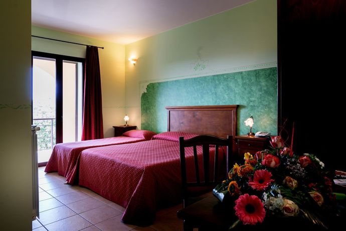 Imagen de la habitación del Hotel Salento. Foto 7